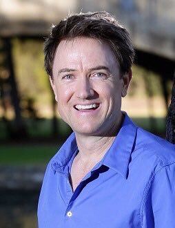 VeggieFest's tweet photo. #ThrowbackThursday #TBT
Interview with
Clint Paddison @ClintPaddison,
after his talk at
VeggieFest on
Reversing #RheumatoidArthritis Symptoms Naturally.
https://t.co/8LxEDm3nfP
Subscribe to our
#youtube channel!
#PaddisonProgram
#plantbased
#vegan
#RA https://t.co/eCcNXQu78j