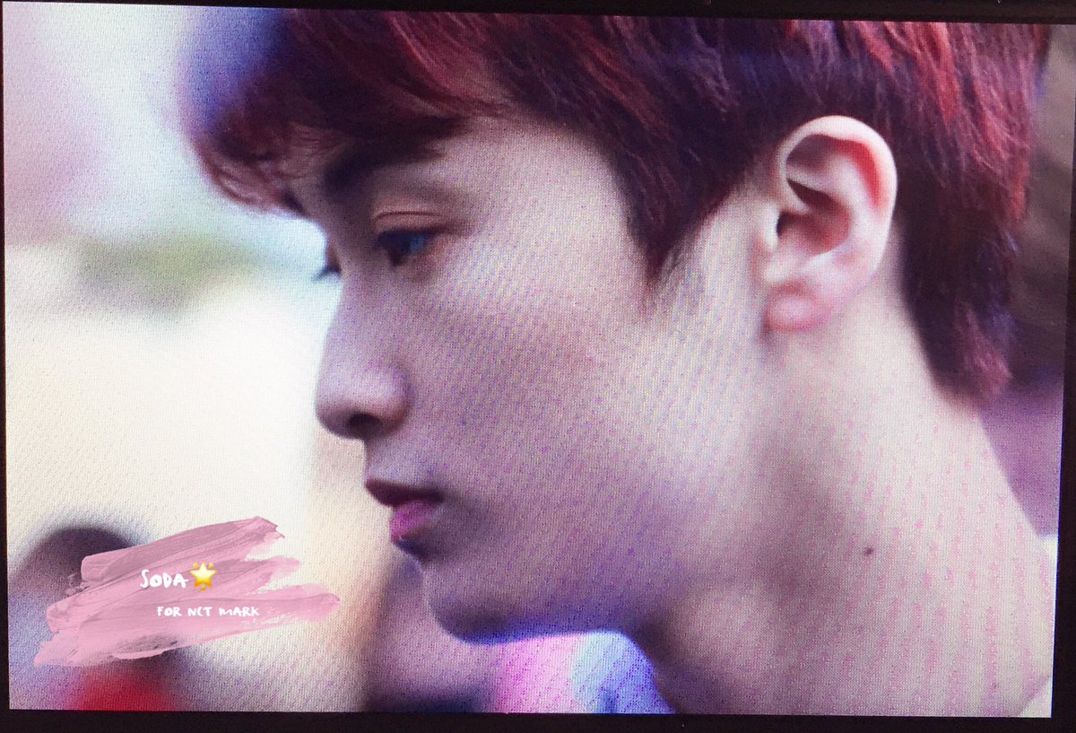 soda990802's tweet photo. 180323 외출 #NCT127 #MARK #마크 https://t.co/EGwgLxH0dx
