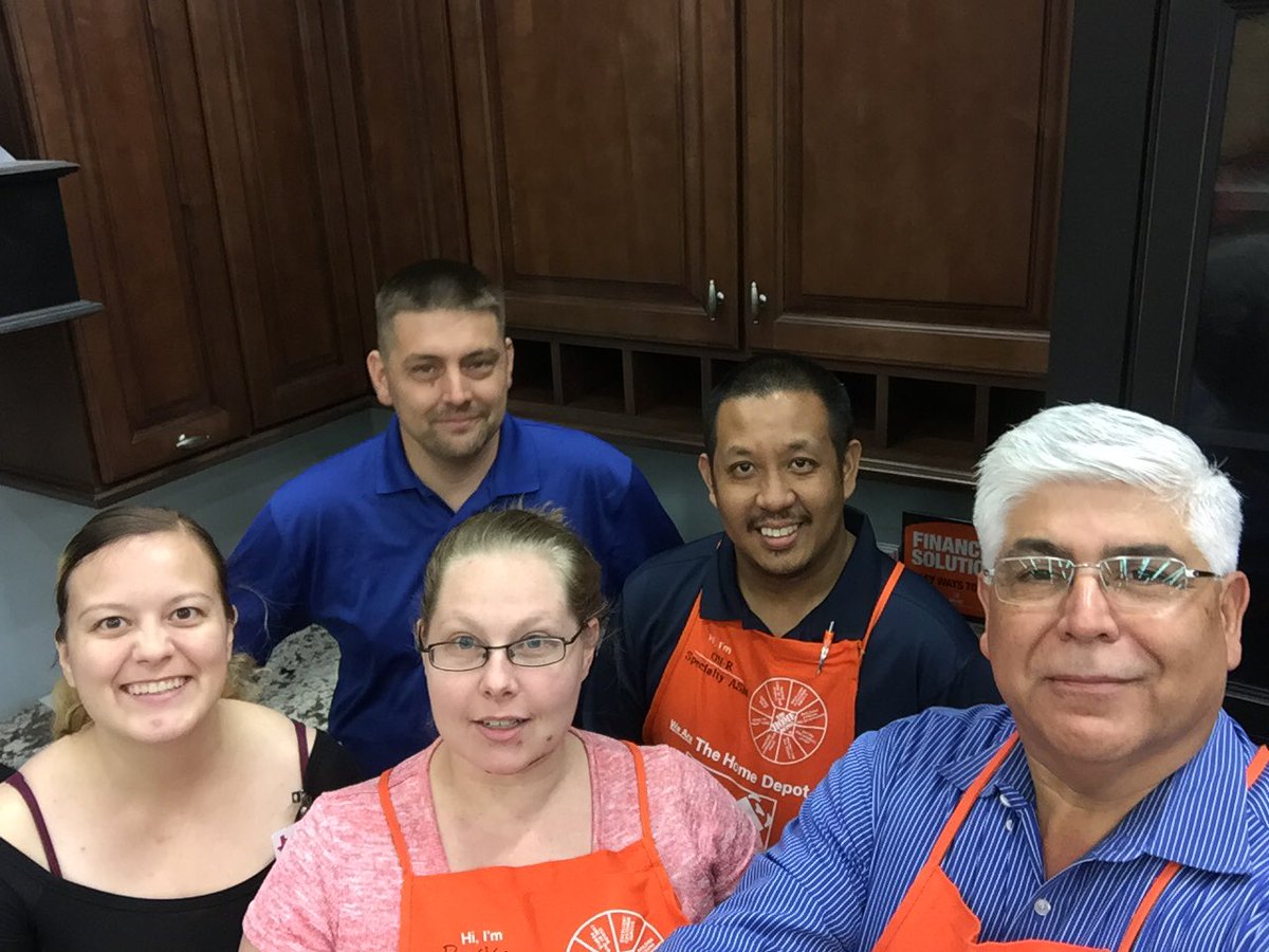 Dolores Cpmpean tweet media