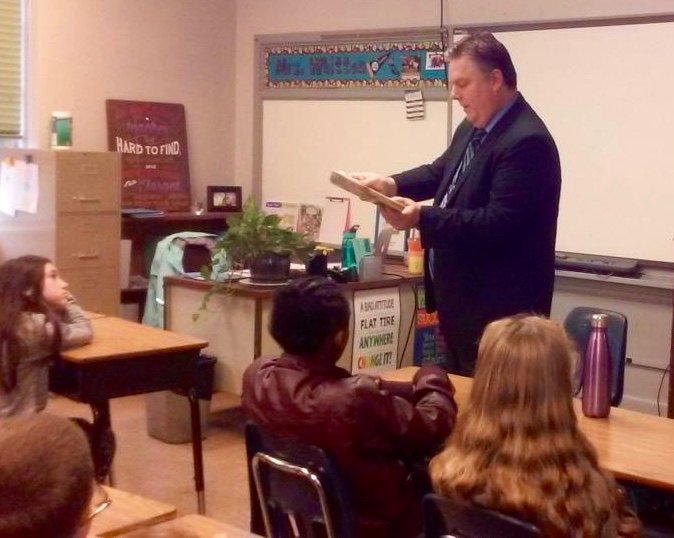 hcps_va's tweet photo. Congratulations to @drjcotton - Region VI Superintendent of the Year! https://t.co/B4l259BiPx