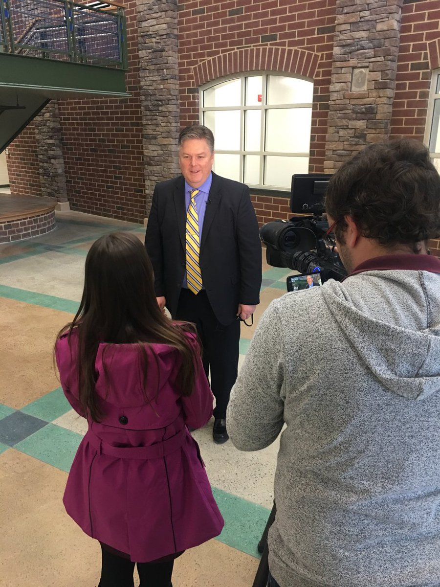 hcps_va's tweet photo. Congratulations to @drjcotton - Region VI Superintendent of the Year! https://t.co/B4l259BiPx