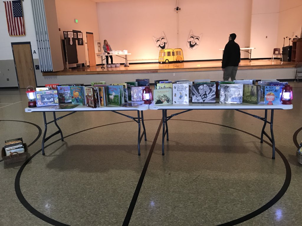 Snow13Amie's tweet photo. Getting Ready for Literacy Night! #readSmore @IbrahamES @wsfcs @MrsHawksHeroes https://t.co/renymrGySM