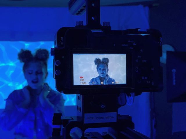 #BTS shot from our recent <a href="/alexislynnmusic/">Alexis Lynn</a> shoot. ift.tt/2G509Mm