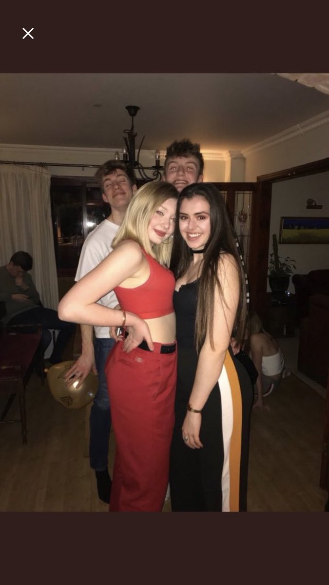 MaskreysMission's tweet photo. Yes it’s true I was at this party, just a bit cheesed off that Ellie left me on read! #bakemeahumblepie #HB4LYFE https://t.co/DeiYMhImu1