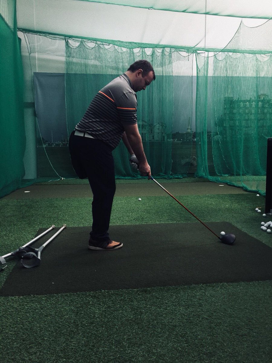 Fozzie1989's tweet photo. Awesome afternoon once again @PrecisionGolf with Simon. Can’t beat them for fitting great service and 100% confidence in their knowledge and skill. Sure @stevenjonesgolf will be there soon! #GetFitted https://t.co/08aV8AlzVm