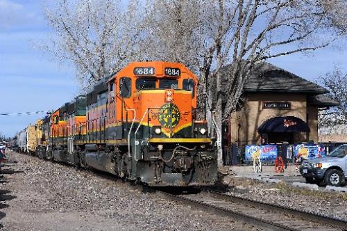 Do you have a laptop that is gathering dust?  <a href="/NoCoTrainAlert/">NoCo Train Alert</a> (the free community service that warns residents of impending train disruptions) is seeking the donation of a Windows-capable laptop to run a camera installation in Loveland.  Thx.