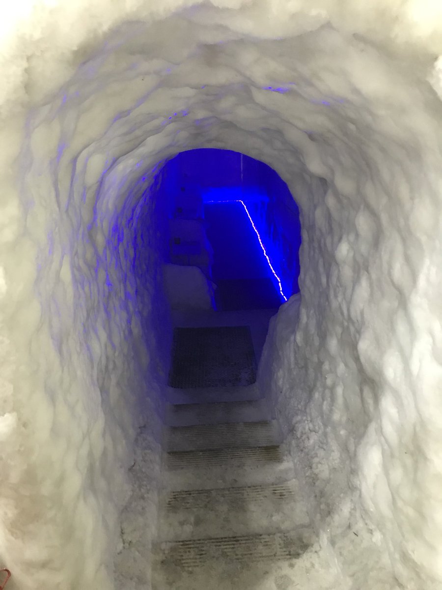 Tomatin1897's tweet photo. We’ve had a ‘cool’ evening (#sorrynotsorry) enjoying the final releases in the #FiveVirtues series, #MetalandWater with ice climbing, skiing &amp; sledging...and of course whisky tasting! https://t.co/3yN6WervYp