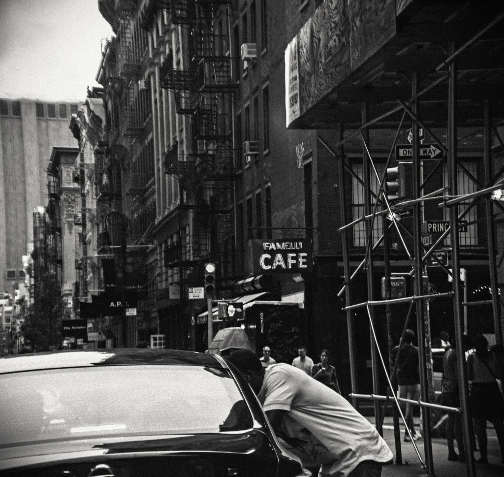 voneusersdorff's tweet photo. VON EUSERSDORFF PEFFUME BOHEMIAN,
NEW YORK CITY CHIC WITH A SHOT ROCK-‘N-ROLL
@voneusersdorff #voneusersdorff
#newyorktimes #modernnotoriety #hypebeast
#highsnobiety #numeromag #nylonmag #032c https://t.co/BrfqWU1CnH