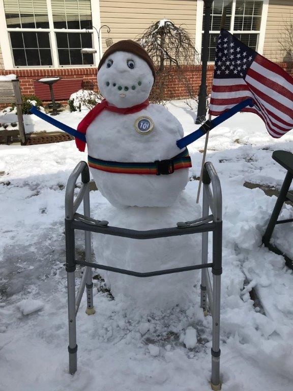 SynchronyRehab's tweet photo. Enjoying this third day of "spring" with a snowman! #WellWithParagon #doesntfeellikespring #doesntlooklikespring #areyousureitsspring #FeelingGreat @WillowsWillard https://t.co/tQZpPnnxFL