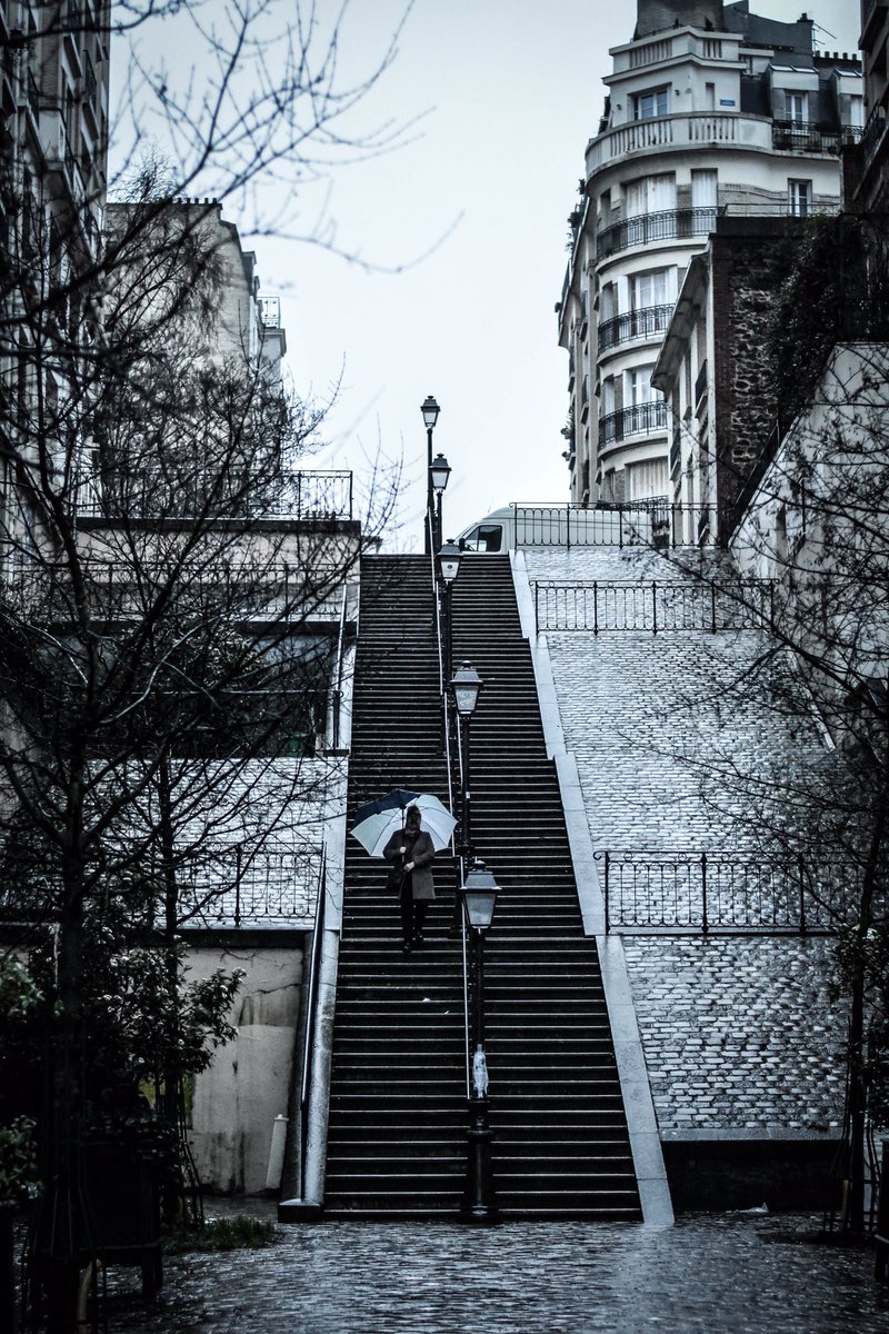 #Montmartre #Paris 

instagram.com/benedettabassa…

ⓒBenedettaBassanelli