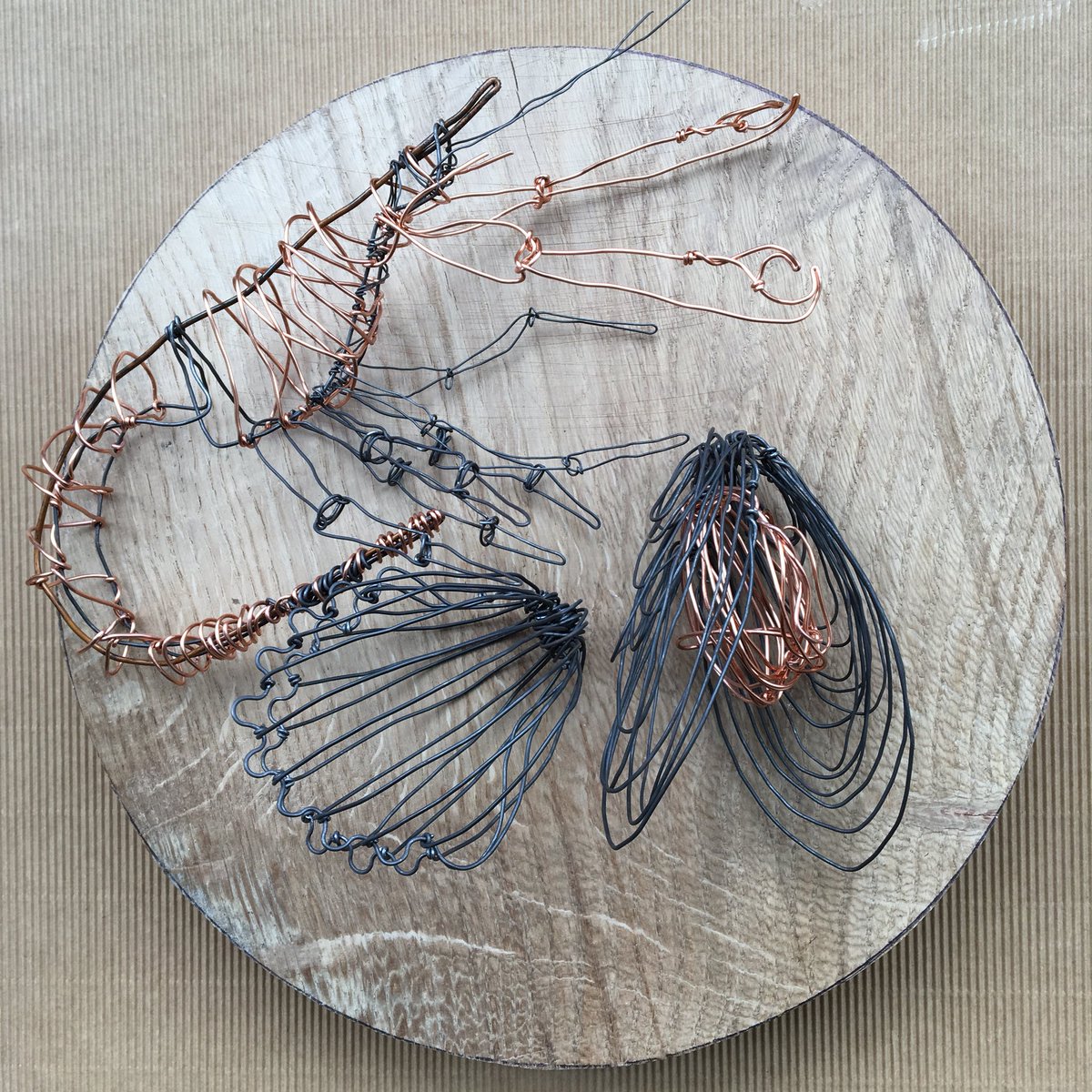 SheJardine's tweet photo. Currently creating a #shellfishplatter in wire .. quite a challenge #sheilajardinesculpture https://t.co/RIM6r6fqnV