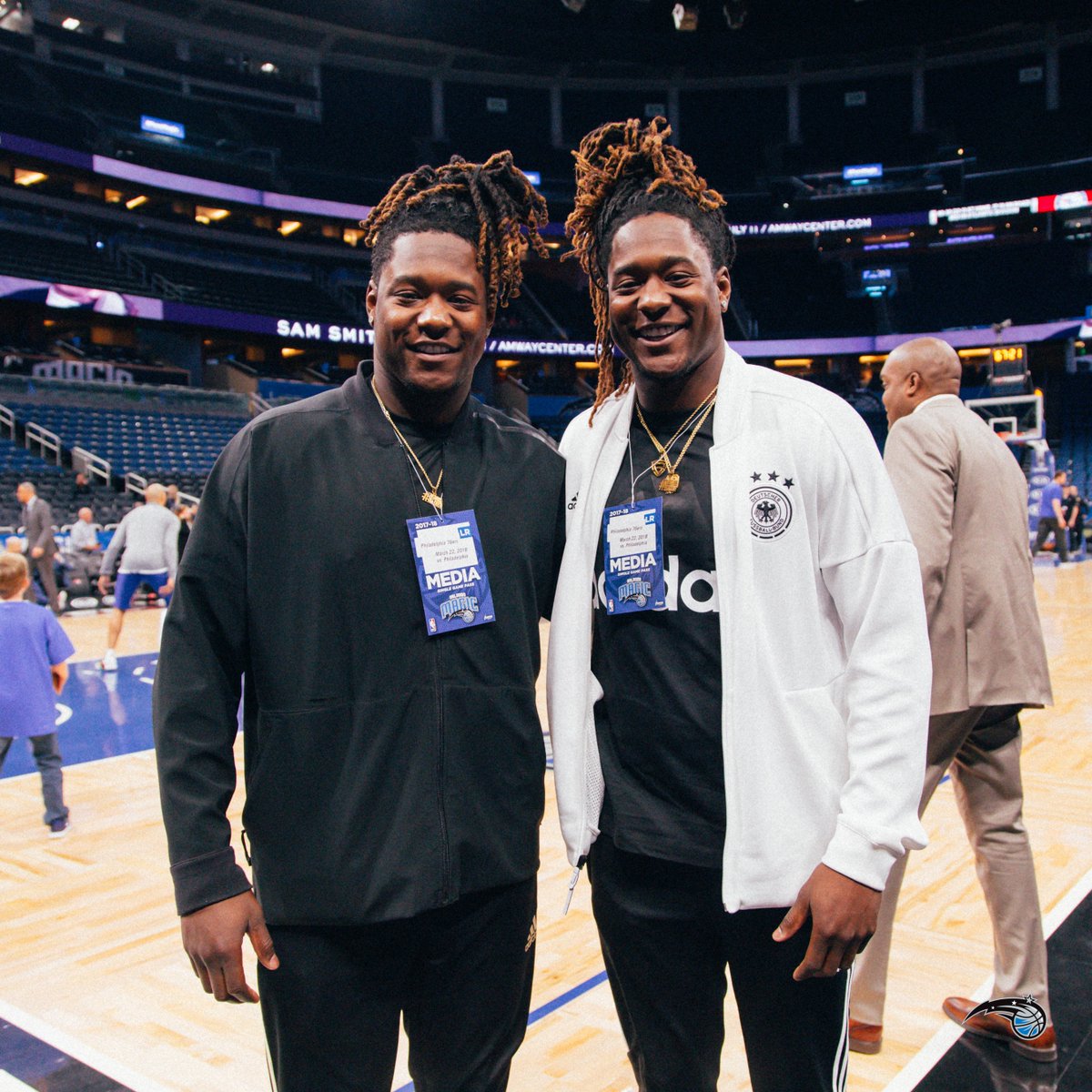 #ChargeOn ⚔️ @Shaquemgriffin and @ShaquillG are in the 🏠! https://t.co/ogzfbv9TLF