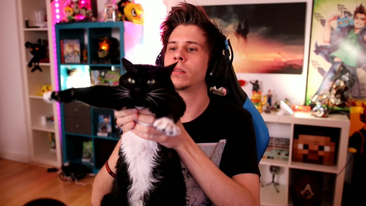 AlismeHC's tweet photo. Cada que @Rubiu5 interactúa aunque sea un poco con Raspy llena mi patata de amor 😍💙 #EpicDirecto https://t.co/5D7ZjBRuZf