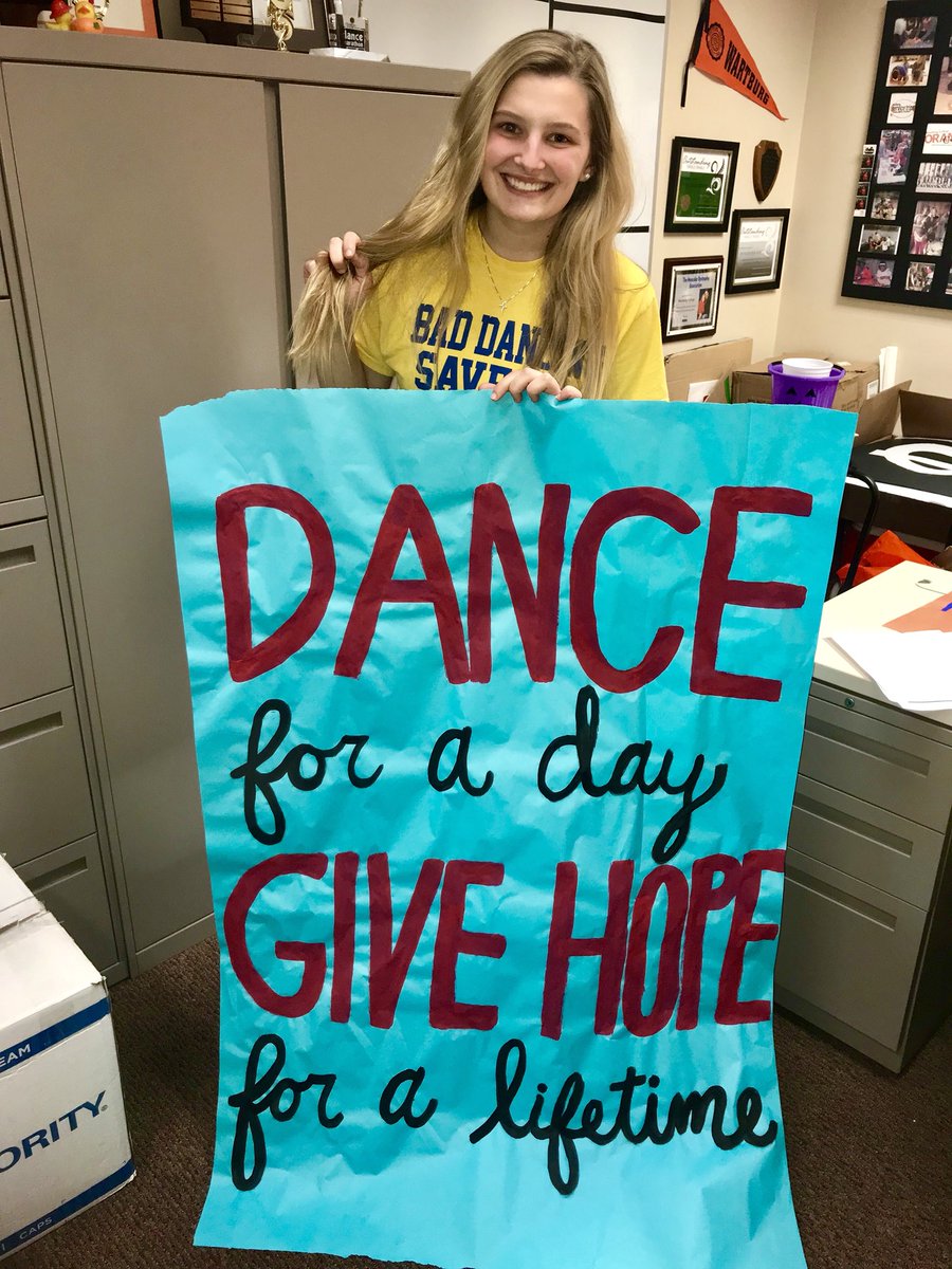 AmandaStecklein's tweet photo. It’s PUSH DAY for WCDM10!! Please help us raise $24,000 in 24 hours for our 24 miracle kids!! My personal goal is to raise $500 today..and if I reach that goal I will donate 8 inches of my hair at our big event Saturday!! Help me give hope to the kiddos😊 https://t.co/XKOdCMkTD1? https://t.co/SFjwJGLk8l