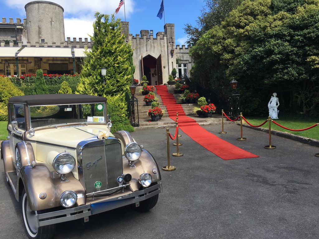 kpcd_Cars_Limos's tweet photo. AKP Chauffeur Drive Wedding Cars &amp; Limousines will be at the Cabra Castle Hotel Wedding Fair this Sunday 25th March 2018 2 - 6PM see https://t.co/MSDdQBcbmw
https://t.co/n9Q9jI8l93  #vintageweddingcarsrental #vintageweddingcarservice #akpchauffeurdrive #kpcd #vintagecarhire https://t.co/NSt6c8RPlb