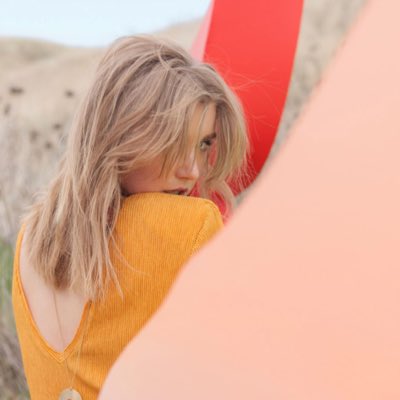SummersGwen's tweet photo. New 😏 https://t.co/VJlq9mABnr