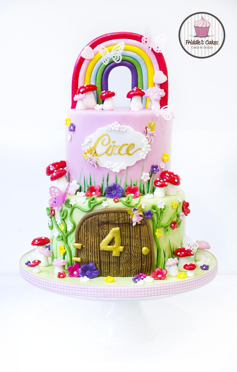 Friddle's cakes tweet media
