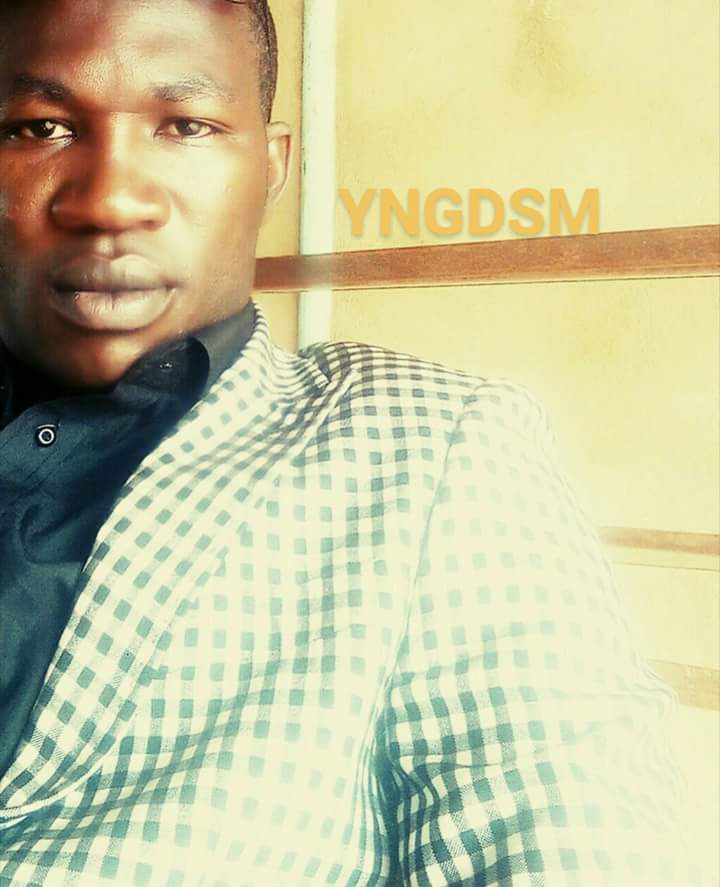 #Citation #YNGDSM #Lwili
« Il y a ceux qui voient les choses telles qu’elles sont et qui se demandent pourquoi. D’autres les voient telles qu’elles pourraient être et se disent pourquoi pas.»
Vive le Yiangdisme! 
Ici#Burkina, notre Faso!