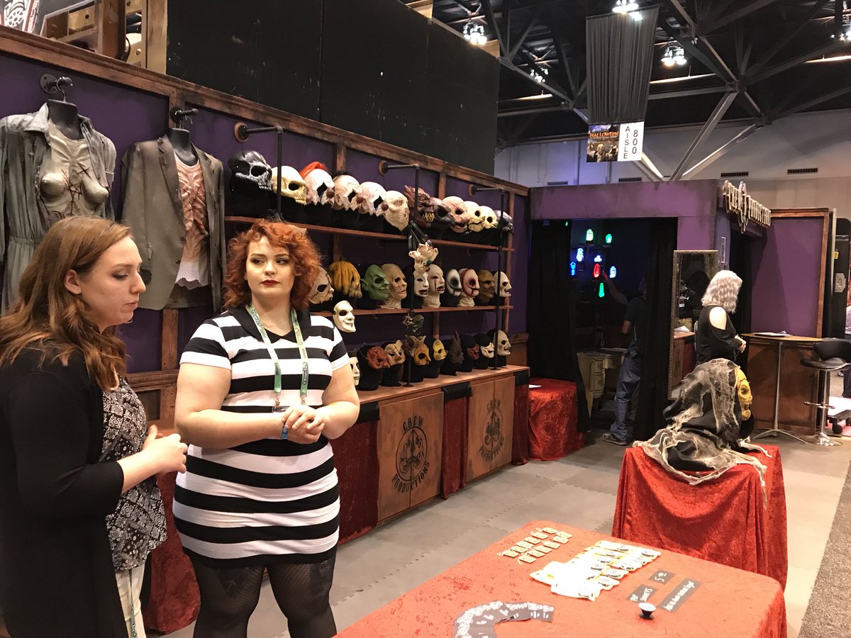 Crew13Official's tweet photo. And thats a wrap on day 1!! Thank you eveyone who came by! #stl #transworld #haashow https://t.co/dOeUVi4qY8
