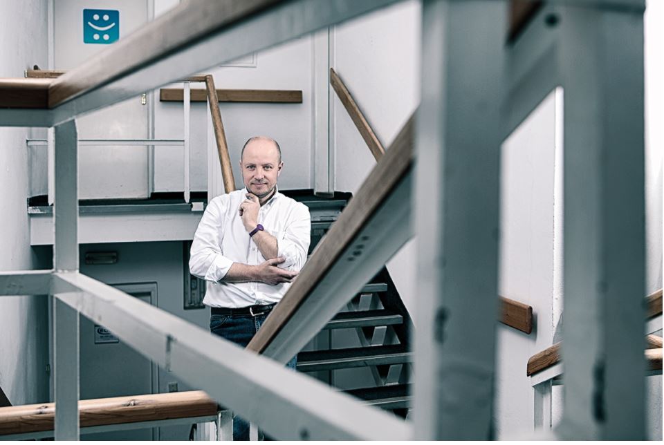 ALGORITHM AGAINST DEPRESSION! 

The Mindpax wristband monitors activity and sleep and thanks to special algorithm will try to protect people from depression or schizophrenia...
Story of startup with Pavel Nevický in FORBES.

forbes.cz/prvni-letosni-…