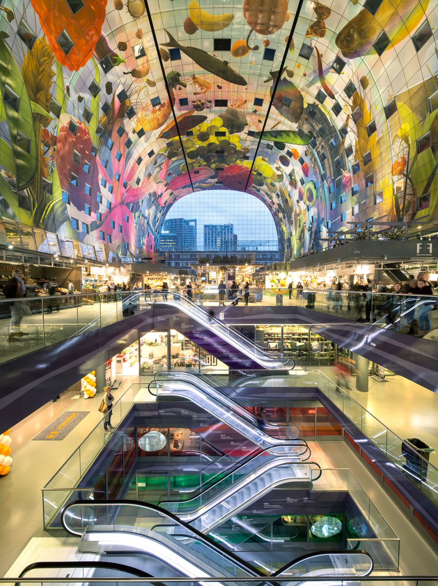 Markthal, Rotterdam: A 40m-high arch with 4000 aluminum panels containing a 11000m2 contemporary artwork depicting old masters from Dutch painting #architecture #art #rotterdam: instagram.com/p/BgJcOAKjTuP/…
