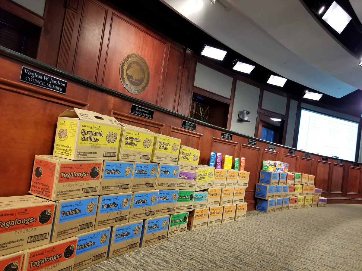 These North Charleston <a href="/girlscouts/">Girl Scouts</a> just donated 685 boxes of Girl Scout cookies to <a href="/NCFDSC/">North Charleston FD</a> and <a href="/NCPD/">North Charleston Police</a> for their work in the community. North Charleston clearly has the most awesome girl scouts! ♥️♥️♥️