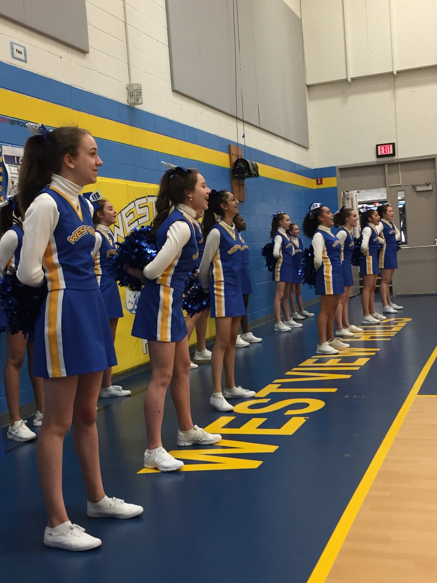LopezatWV's tweet photo. Faculty Student BB game out in full force! @westview_hills #D60learns https://t.co/f8WLbPTcBz