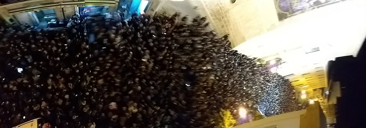 yonodigona's tweet photo. #SerenataAzul #SemanaSantaLorca @pasoazullorca @GuiAzul_OFICIAL https://t.co/Dj7OZgMfbK
