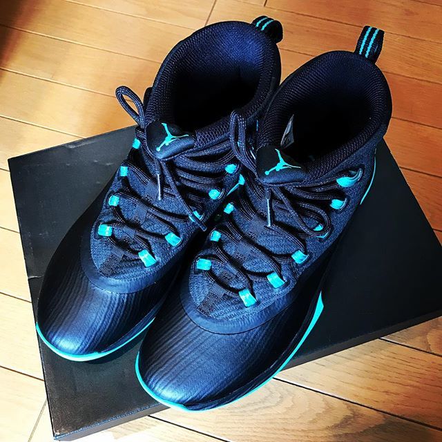 SHEART_KDP's tweet photo. #HADO 用に新調した #バッシュ は、 #JordanUltraFly2 🏀
カラーリングがどう見ても #SLAMDIVA 🤜💥 #kicksruleeverythingaroundme
#nike #jordanultrafly #shoes #kicks #kickstagram #ナイキ #ジョーダン #UltraFly #Japan #MrHADOman https://t.co/laMpSMsv2p https://t.co/Xlni0XlTDW