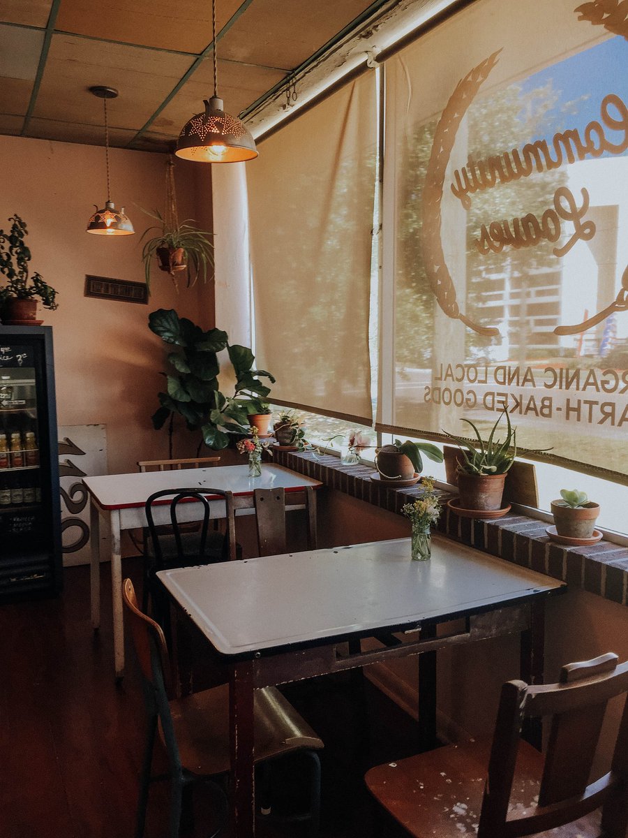 We love local restaurants! If you’re looking for a beautiful place to get a bite to eat, check out @communityloavesjax!
. 
.
#realestate #jacksonville #jax #duval #realtor #properties #murryhill #jaxrealestate #904
#food #foodie #jaxfood #nommonjax #devouringjax #eatjax #drinkjax