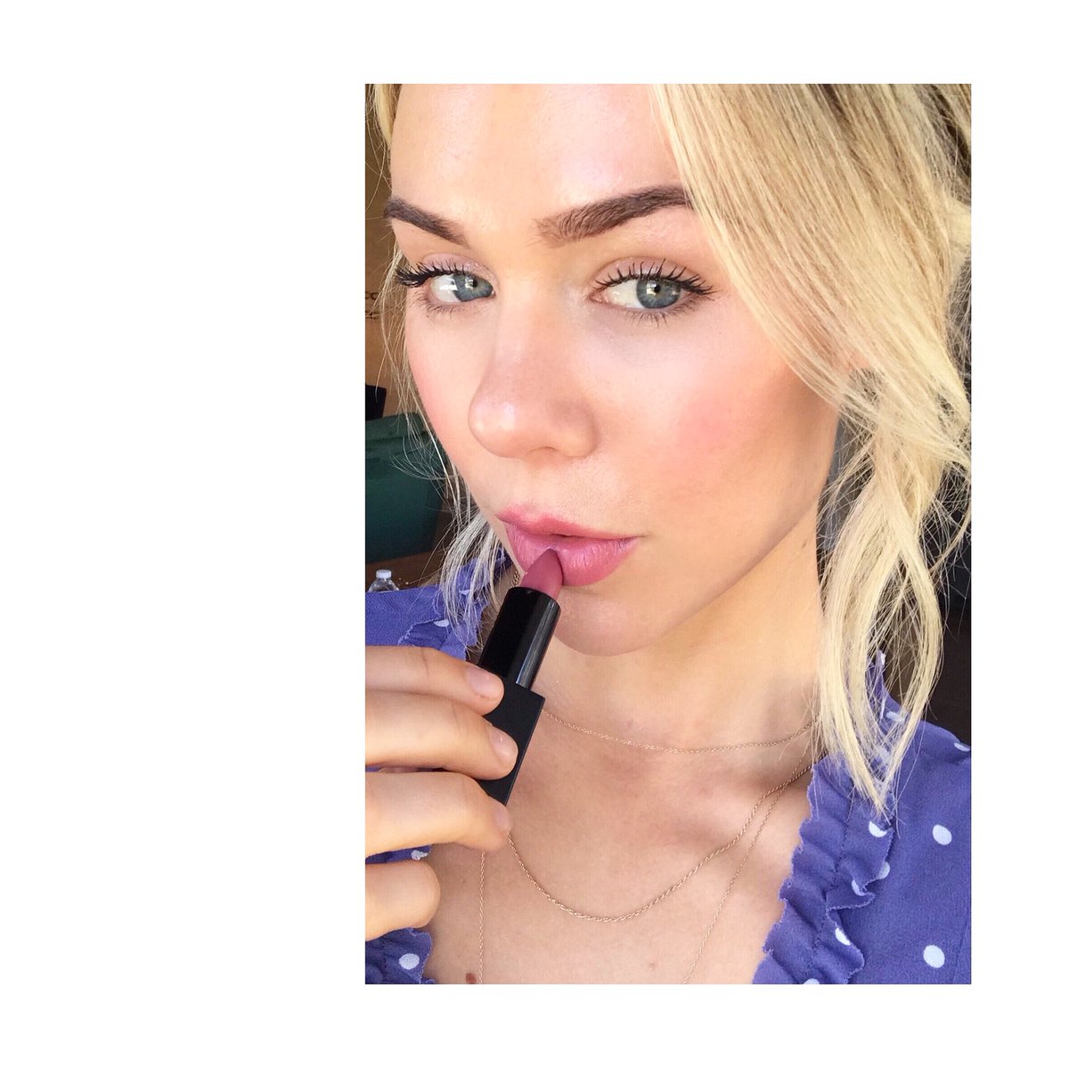 thetruespoon's tweet photo. 5 easy green beauty products are all you need to feel your best and nourish your skin, click below to see the 5 I’m wearing @Honest @KosasCosmetics @JuiceBeauty #nontoxic #greenbeauty 
https://t.co/Prh48g9VIP https://t.co/pQTvtqFETI
