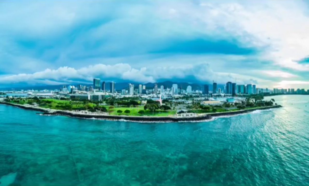 KakaakoMakai's tweet photo. Offshore aerial of Kakaako Makai by @ValenAhlo #Koolaus #PointPanic #Kewalo #KakaakoMakai #Kakaako #Hawaii https://t.co/djkIuRuJgk