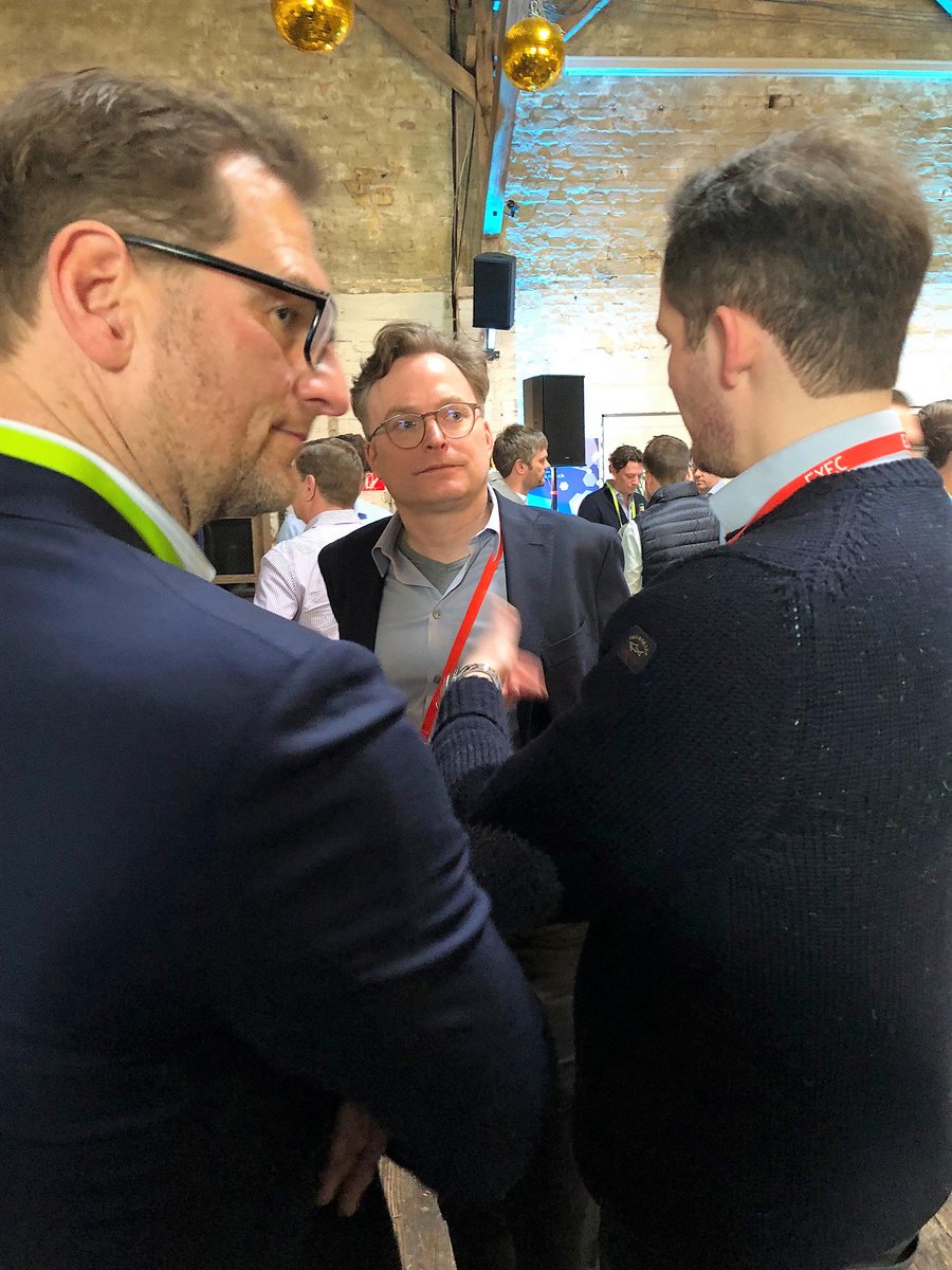 DavidBundiX's tweet photo. Great products attract big attention. @OliverDlugosch CEO at @ndgitAPI in the crowd after our presentation about the #OpenBanking #DeveloperPortal from @HypiLenzburg in #Berlin at #Exec2018 #ExecFinTech. #PlatformThinking #RegTech #API https://t.co/8mtnlW1UWh