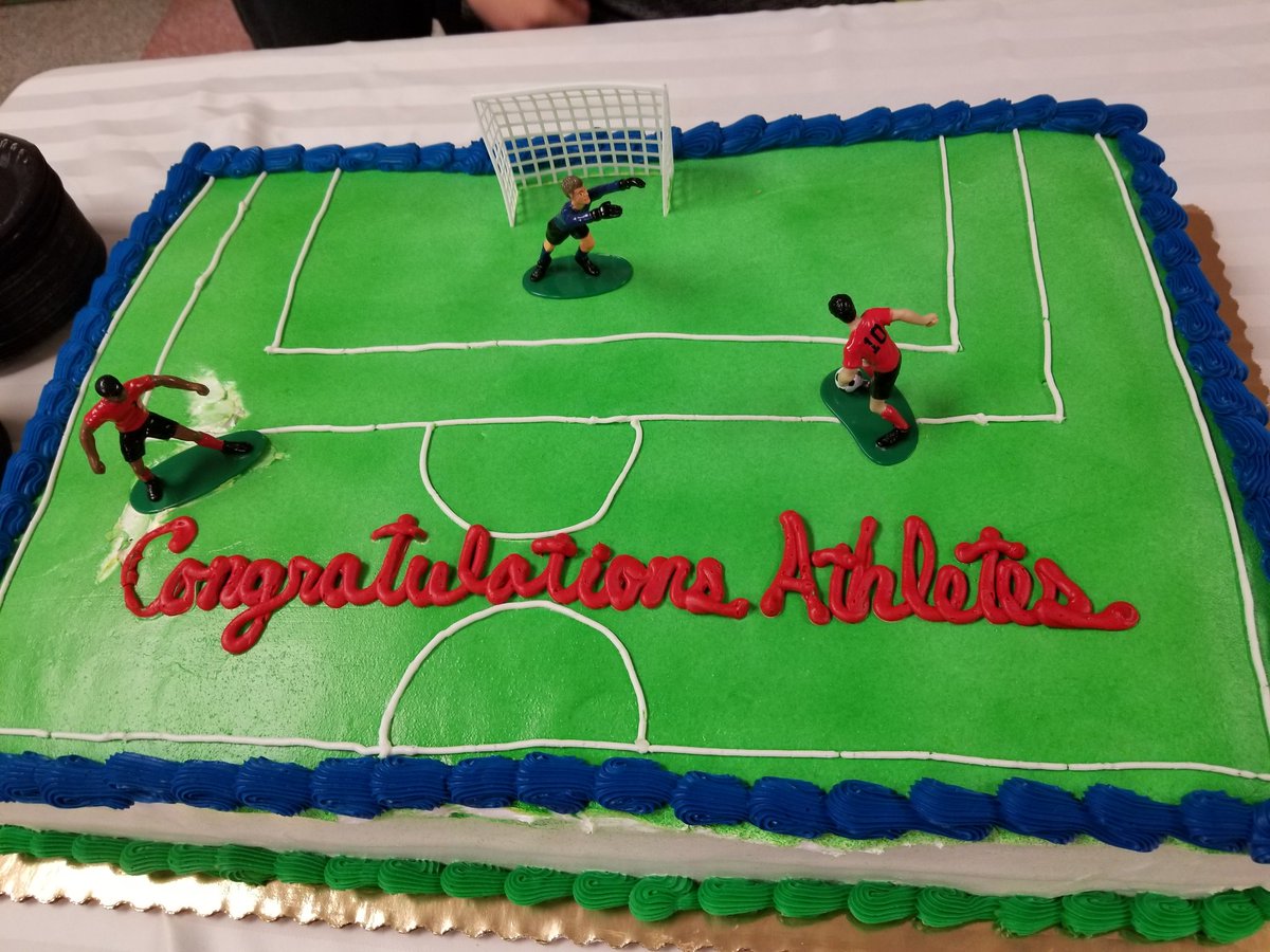 My favorite night of the school year #SpecialOlympics #TeamDinner #CarboLoading <a href="/alliebsears/">Allison Sears</a> @MrMcKay_CFB