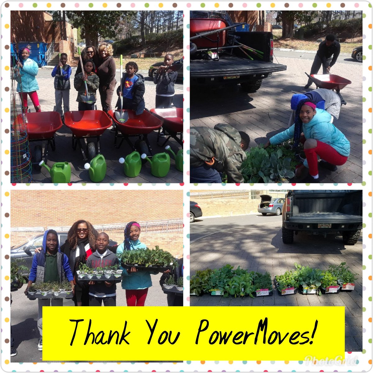 vseville44's tweet photo. It's All About Tomorrow... @APSBoydES Farmer's Market Build. Check It Out We Are So Excited! #BThereOrB◾😊 #Entrepreneurship&Innovation #Organic🍇🍓s&🍅🥕s #WeWillCookItUp! @DrEmilyAMassey @PrincipalK_APS @APS_BoydElemAP @CarstarphenMJ @apsupdate https://t.co/gxBB6RlFZi