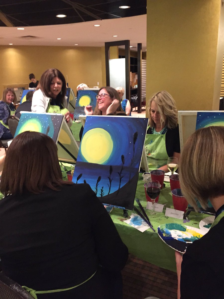 BMlotek's tweet photo. Look what we all did. We are awesome! #paintingwithpearson  @PearsonK12 https://t.co/w9qMci1c4W