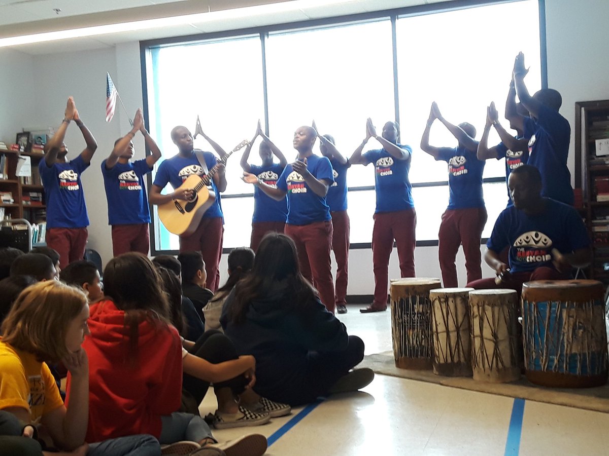 ASB_MSASA's tweet image. Thank You So Much @BoysChoirKenya For Visiting Our School Today!! We&apos;re Looking Foward To Seeing You Guys Again At WE Day L.A !!