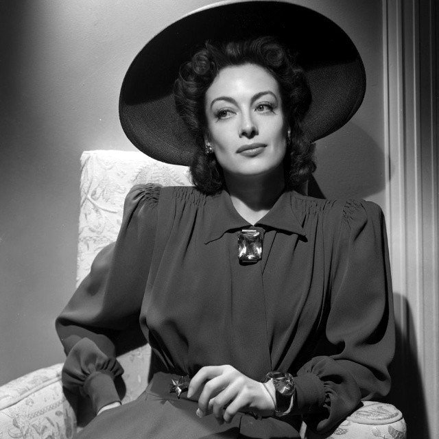 inesabelle's tweet photo. "If you don’t have optimism, there’s no real happiness possible. You have to be able to enjoy the present and look forward to the future. It’s a lot harder to be a success if you don’t believe in yourself and in the future."

Happy birthday, Joan Crawford! https://t.co/CY8Qjwnb0c