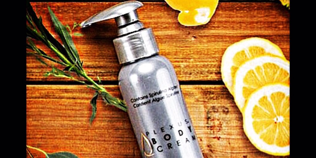 lerjavec's tweet image. Have you heard of this cream? It's a rich blend of Aloe Vera Gel, Sweet Almond Oil, Grape Seed Oil, Evening Primrose Oil, Lavender Oil, and Rosaceae Oil. It also contains activated Charcoal and Spirulina Algae to protect and purify our skin. 24/7 protection. Truly amazing!!