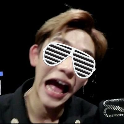 _RAPPERSQUAD_'s tweet photo. @NCTYULUCAS as LUCAS

[ Yuk Hei Wong a k a LUCAS
 January 25 1999
NCT U #RapperSquad ] https://t.co/XgrXHO8hvI