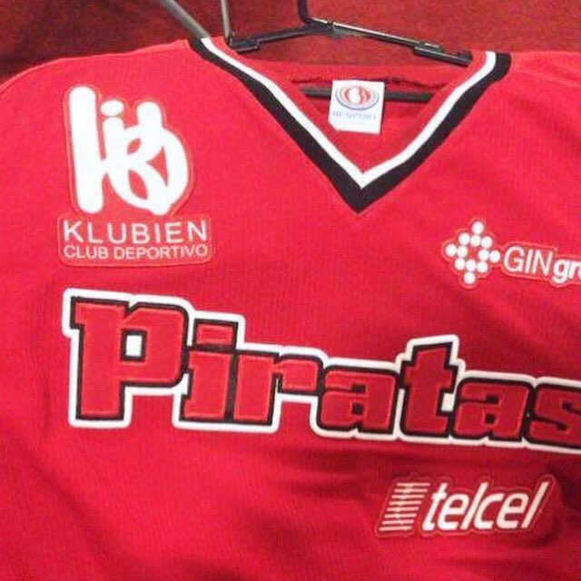 GIMNASIOKLUBIEN's tweet photo. #KLUBIEN orgulloso patrocinador de los #piratasdecampeche
#gimnasio #MLB https://t.co/FMfOr9twgM