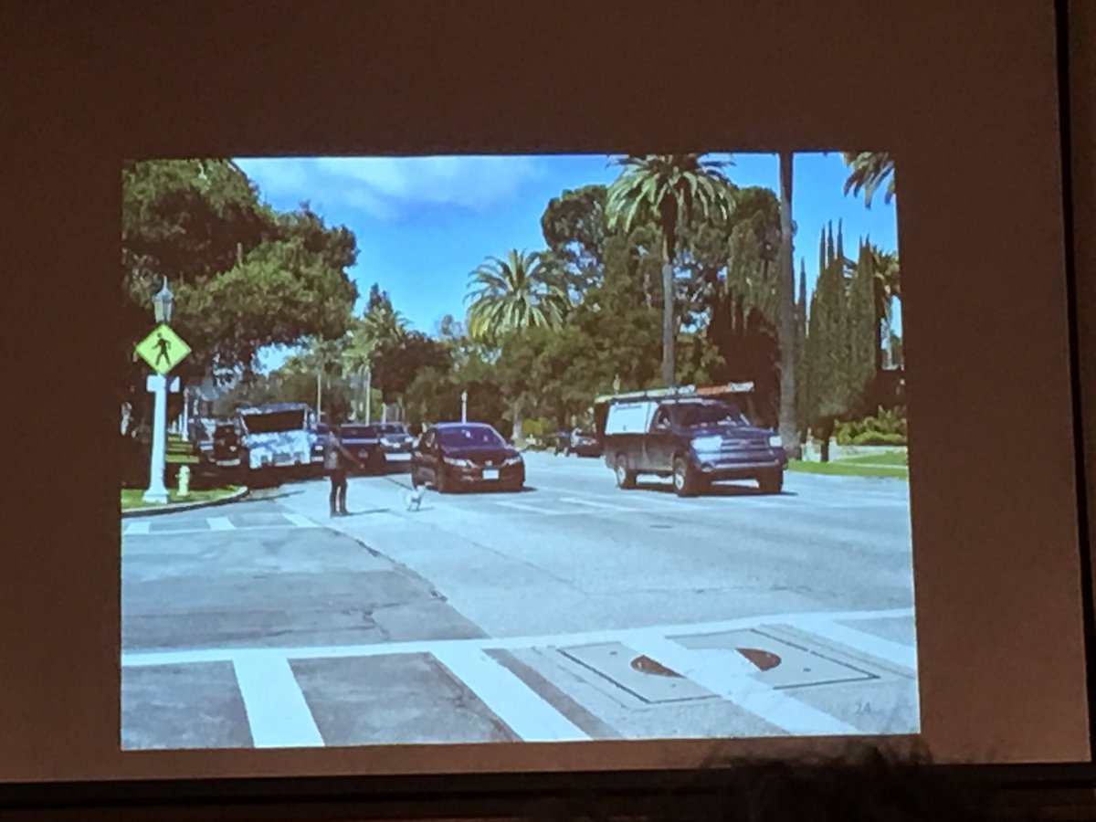 PasadenaCSC's tweet photo. Current 85% speed along sections of East Orange Grove range from 42 to 43.5 mph, indicating an updated speed survey would likely require an increase in the posted speed limit to 45mph due to CA prevailing speed law. #SaferOG #PickYourOrange #SafetyOverSeconds https://t.co/iiqwmoaqxv