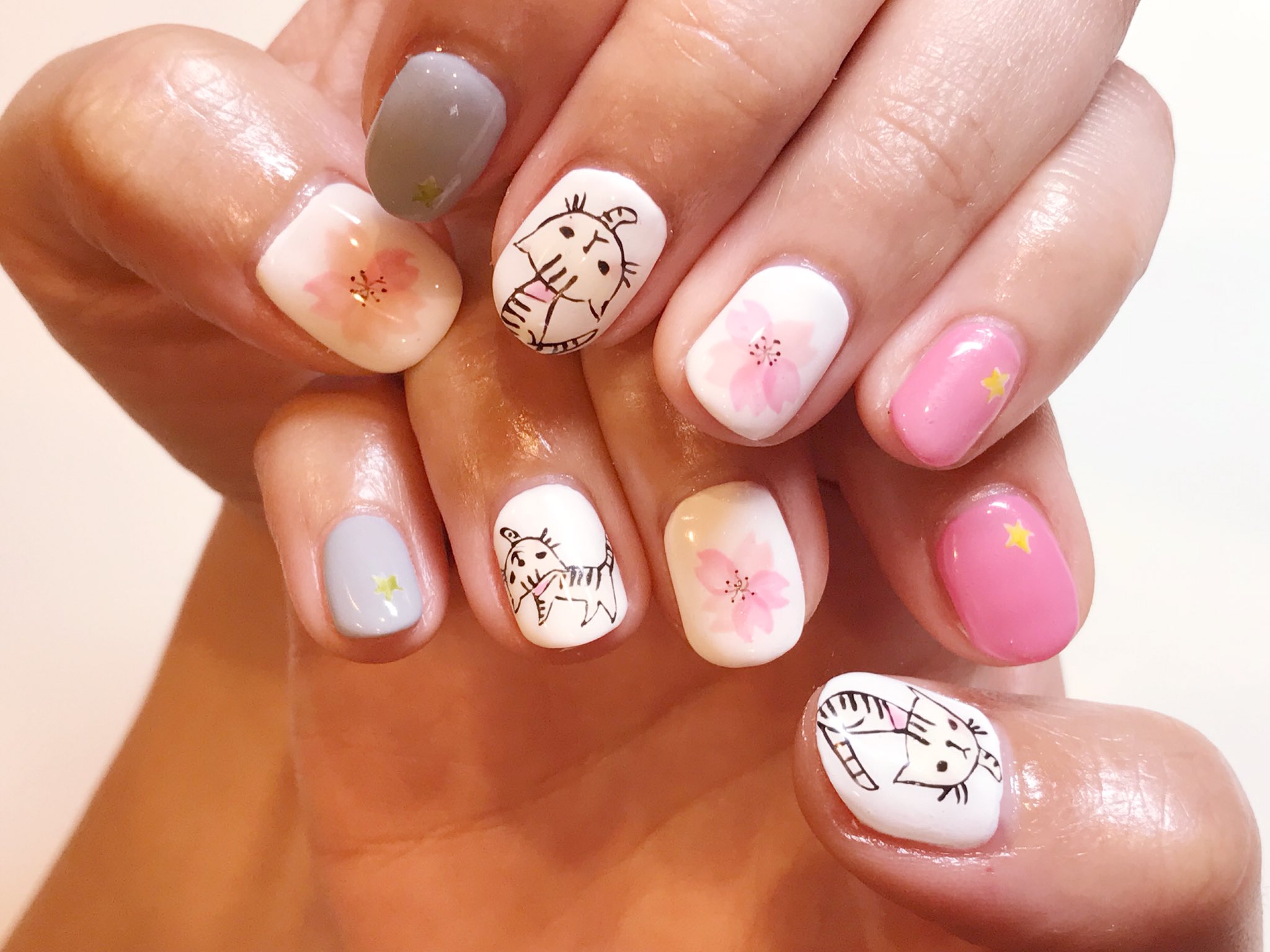 Tokio Nail Tokionail 新宿御苑前 新宿 駅近 ネイル サロン 初回オフ無料 初回10 オフ 手書きアート キャラネイル可能 ディズニーネイル可能 イベントネイル可能 Nail Tokyo Japan 春ネイル18 桜ネイル 猫ネイル T Co 05kyygzfqr Twitter Tokio Nail Tokionail 新宿御苑前 新宿 駅近 ネイル サロン 初回オフ無料 初回10 オフ 手書きアート キャラネイル可能 ディズニーネイル可能 イベントネイル可能 Nail Tokyo Japan 春ネイル18 桜ネイル 猫ネイル T Co 05kyygzfqr Twitter