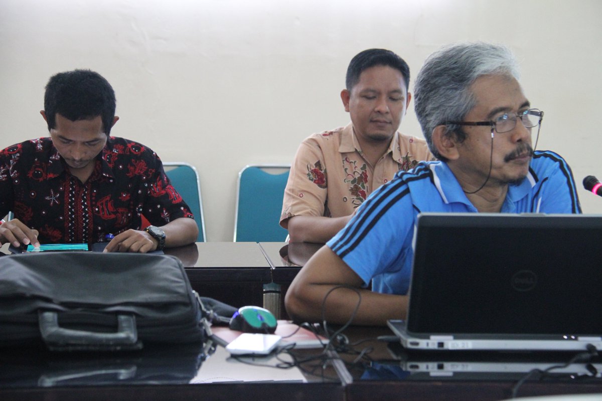 bpmkp_maros's tweet photo. Maros_Sosialisasi Penulisan Publikasi Ilmiah How To Get  Published(Sharing Experience) untuk seluruh Peneliti dan Teknisi
#RisetdanSDMKP
@brsdm_kp https://t.co/KeYfUr0N6y