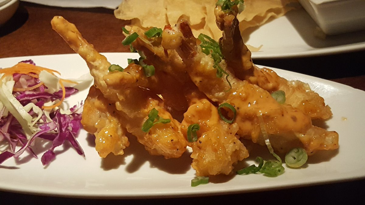 VGirlfriends's tweet image. Chilling at Kobe Japanese Steakhouse Lounge with my favorite Vancity Girlfriend!  #girlsnight #birthday