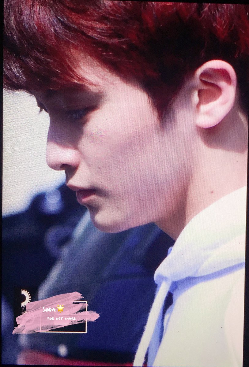 soda990802's tweet photo. 180323 뮤직뱅크 재출근 
#MARK #마크  
#NCT #NCT127 https://t.co/1VQkziO70e