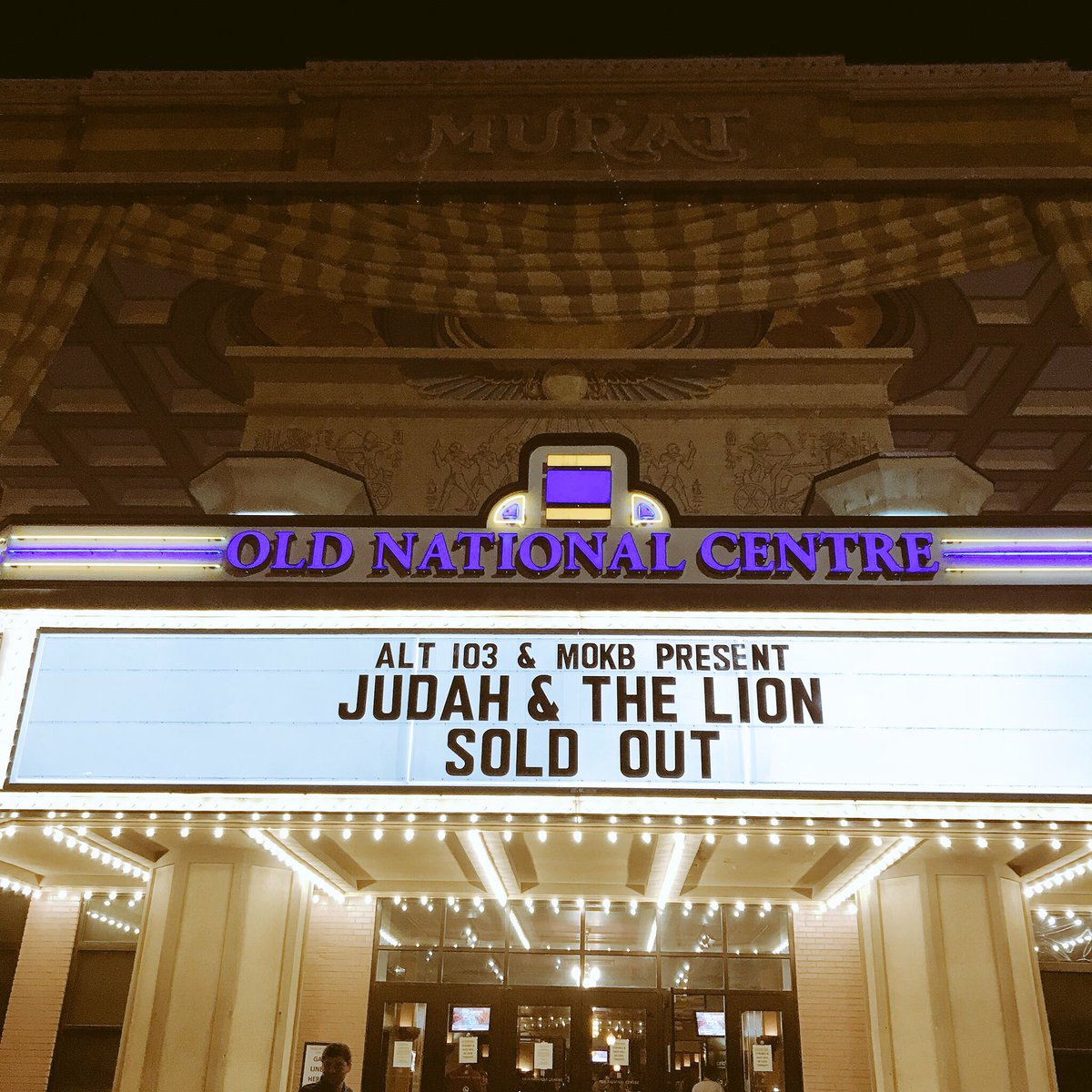 ChloeAnagnos's tweet image. Ayyyyeee @judahandthelion awesome show tonight 😝#folkhopnroll #goingtomars ☄️
