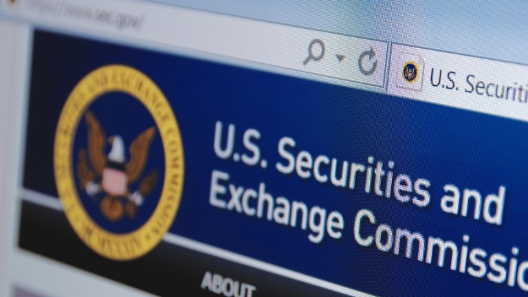 cryptomsn's tweet photo. Crypto-exchange continues to clean the listing - https://t.co/U8V4UZ331S 
#Altkoins #Delisting #SEC https://t.co/Nib9jF3HrI