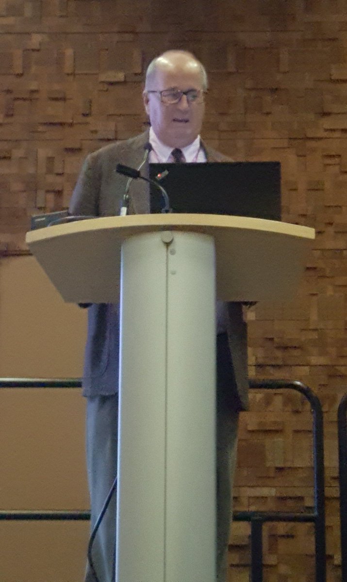 Tom Smyrk at Liver evening conference: BDA with A1AT globules. Great mentor and phenomenal pathologist, retiring in Jun. Thank you Tom <a href="/LiverPath_HPHS/">Hans Popper Hepatopathology Society</a> <a href="/TheUSCAP/">USCAP</a> #USCAP2018