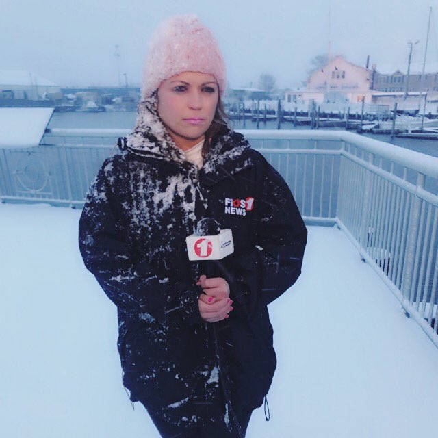 ceciliadowdnews's tweet photo. Still recovering from Wednesday...👇🏼#Snow #Toby #Noreaster2018 #SpringNoreaster @ASusskind https://t.co/ZalHSdiS95